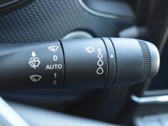 https://feria.autoroyal.es/media/com_expautospro/images/big/turismos_todo_terrenos_y_furgonetas_renault_arkana_68ff5bf7d715a.JPG